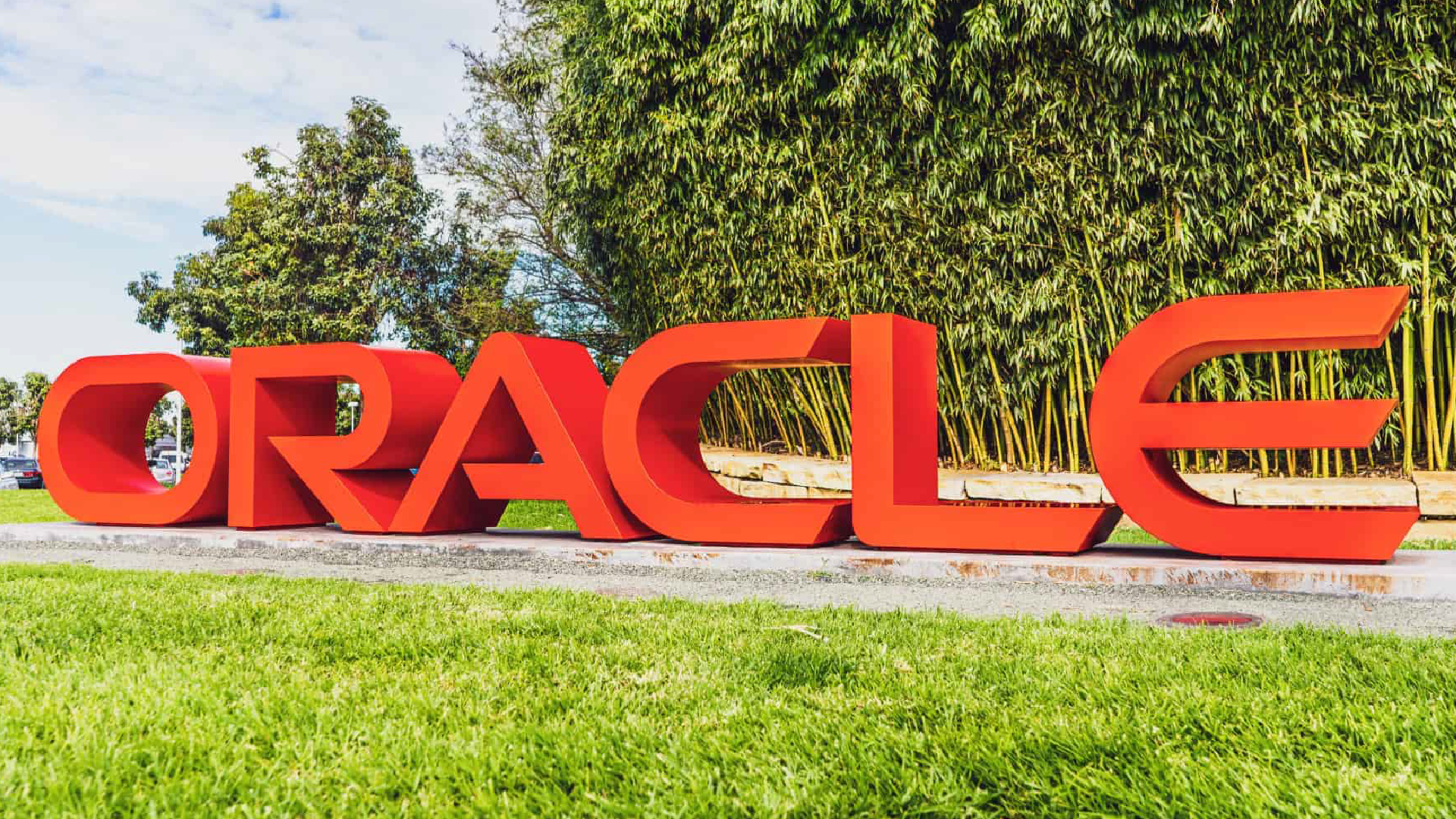 Oracle Becomes the Destination of Choice for AI Innovators